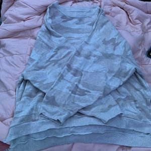 american eagle sweater, tan camo, xl